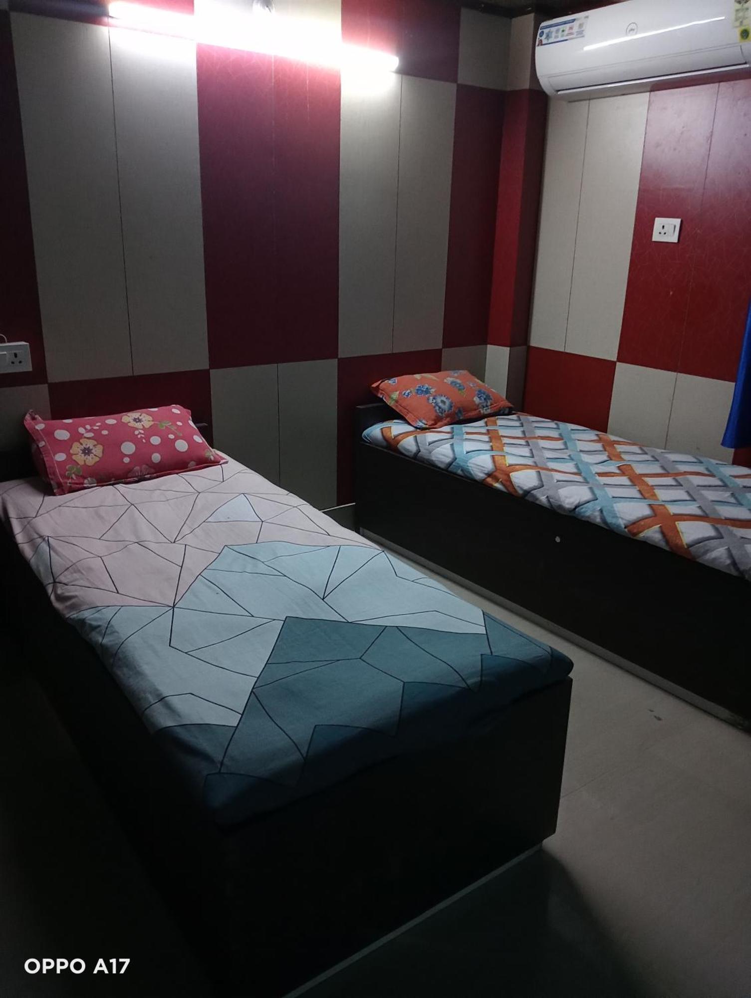 Swaroop Ashray Homestay Siliguri Exterior photo