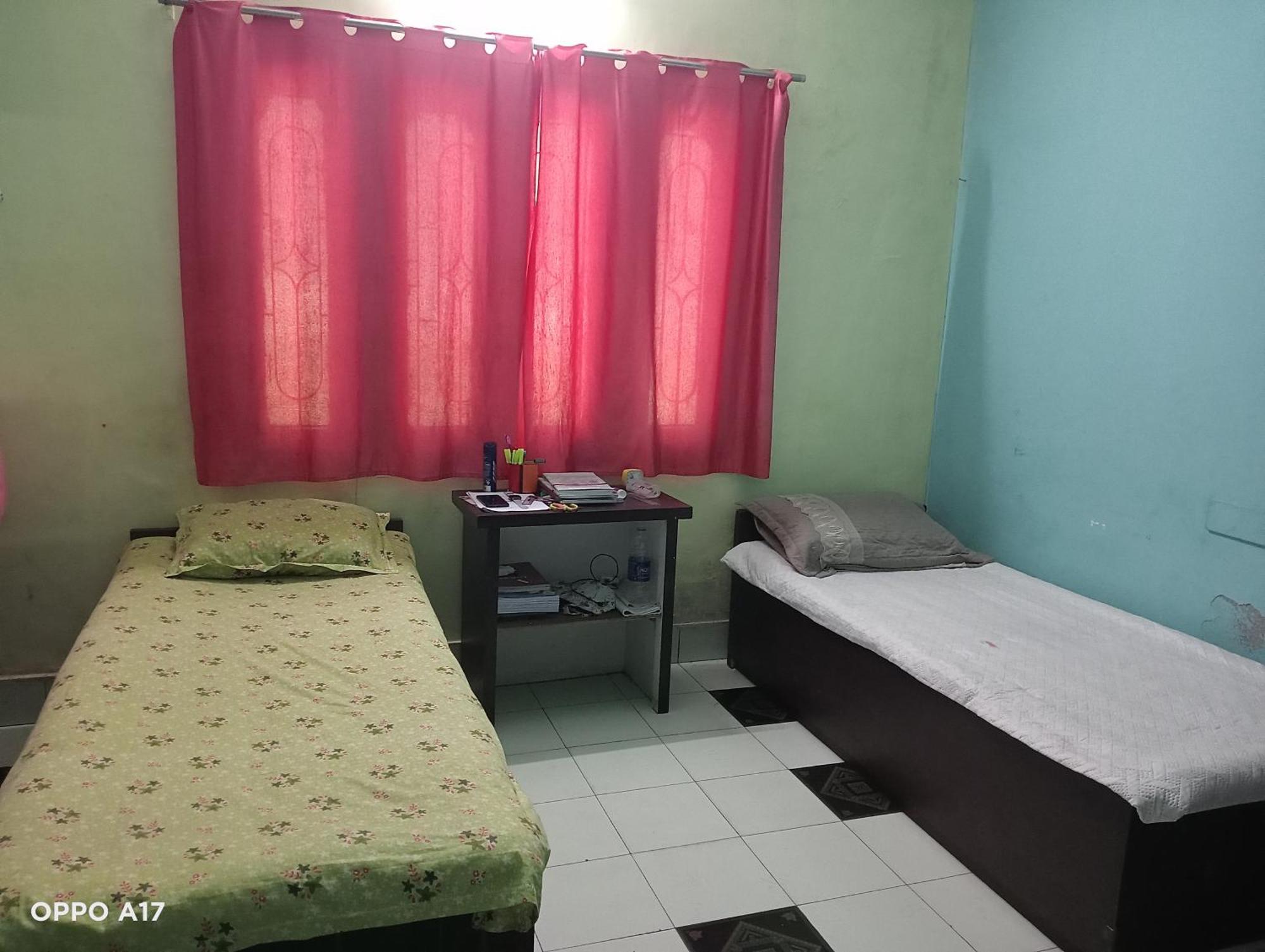 Swaroop Ashray Homestay Siliguri Exterior photo